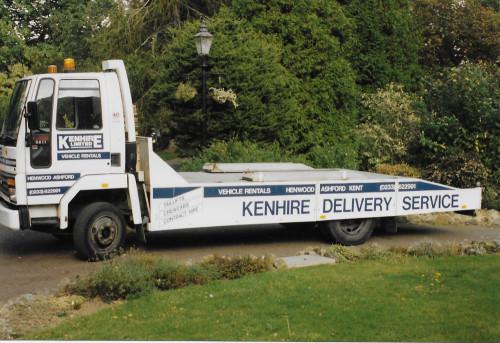 Photo: A later Ford Cargo delivery truck from 1990