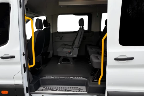 FORD TRANSIT L4 H3 MINIBUS 17 SEATER