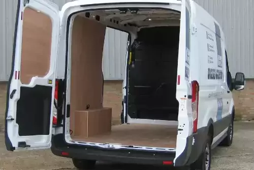 MWB PANEL VAN L2  + TOW BAR